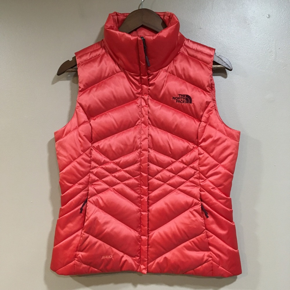 The North Face 550 Down Puffer Vest Women S Coral Pink Orange Quilted Layer Hike